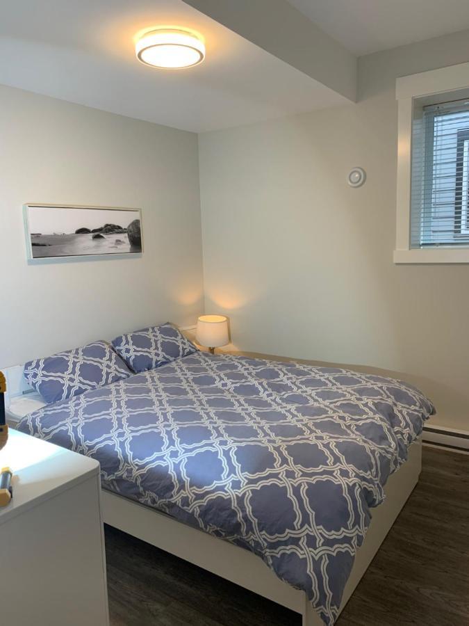 Modern 2Br Guest House In North Нанеймо Екстериор снимка